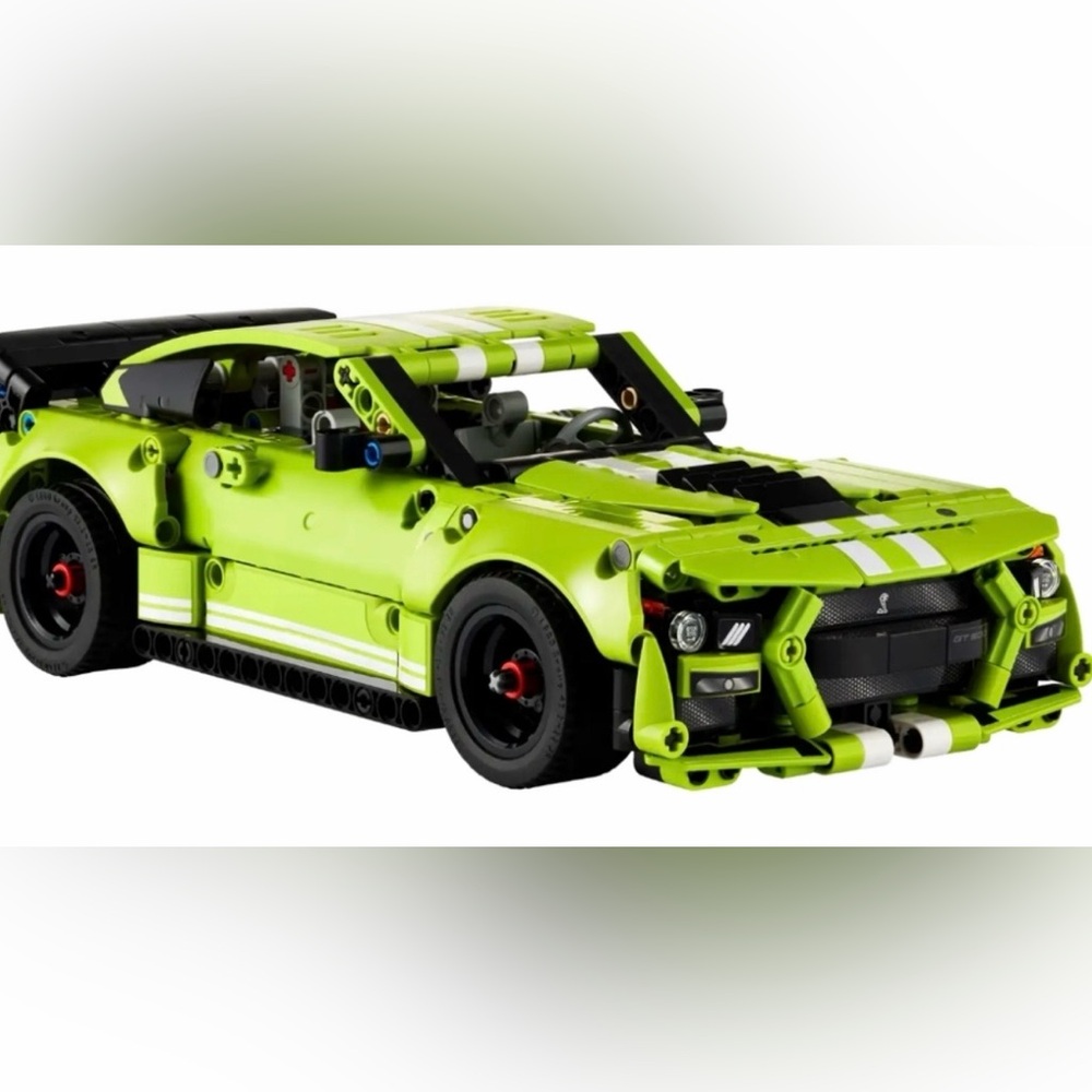 Lego Technic Ford Mustang Shelby GT500 Green Racing Car Building Toy 42138